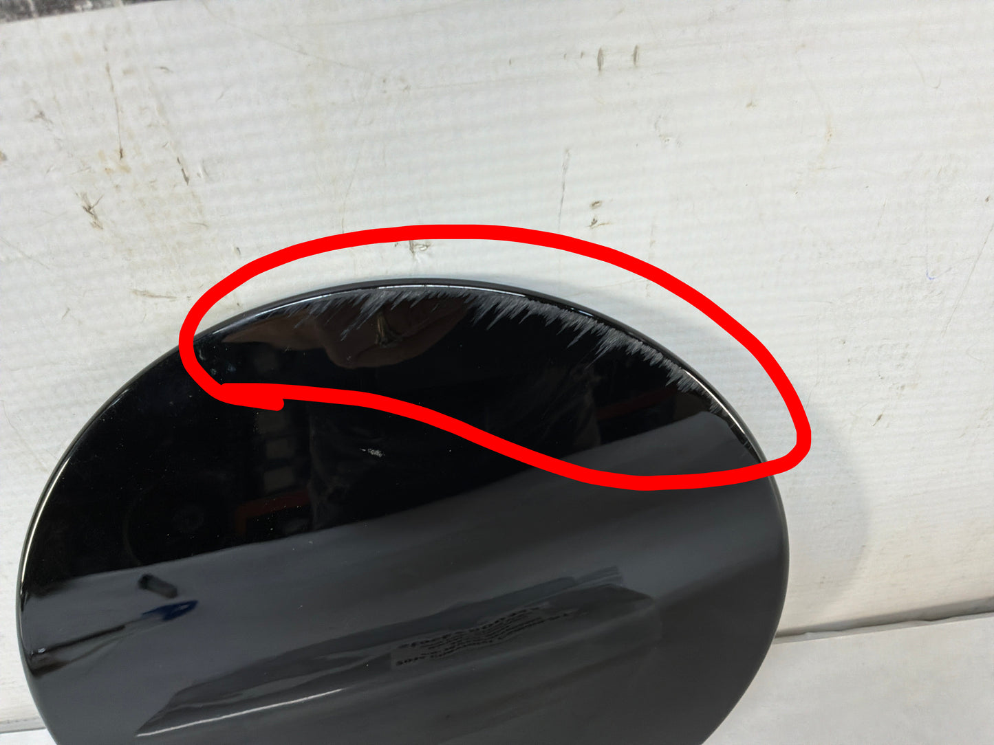 2014 Chevy Camaro ZL1 Fuel Gas Tank Filler Door Cover Black OEM