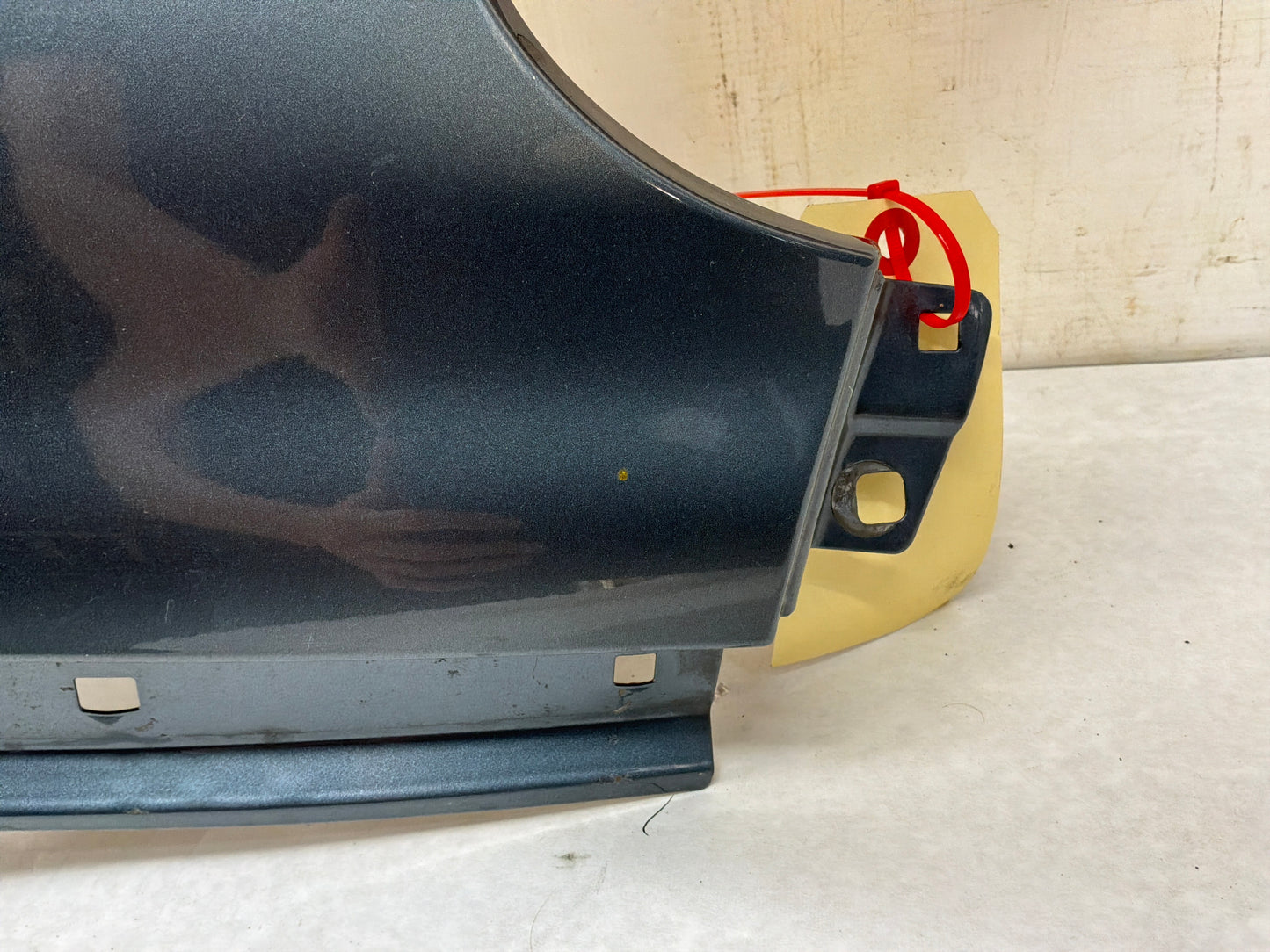 2006 Pontiac GTO RH Passenger Front Fender OEM