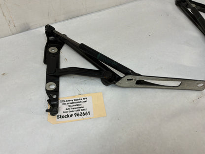 Trunk hinges - Day's Parts Yard