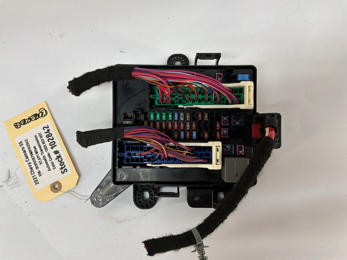 2021 Chevy Camaro SS Body Wiring Harness Junction Block OEM