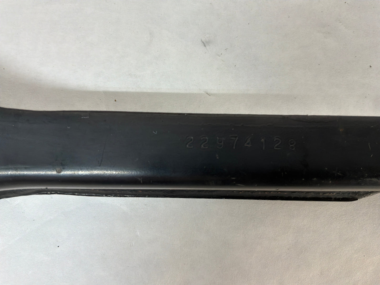 Rh control arm - Day's Parts Yard