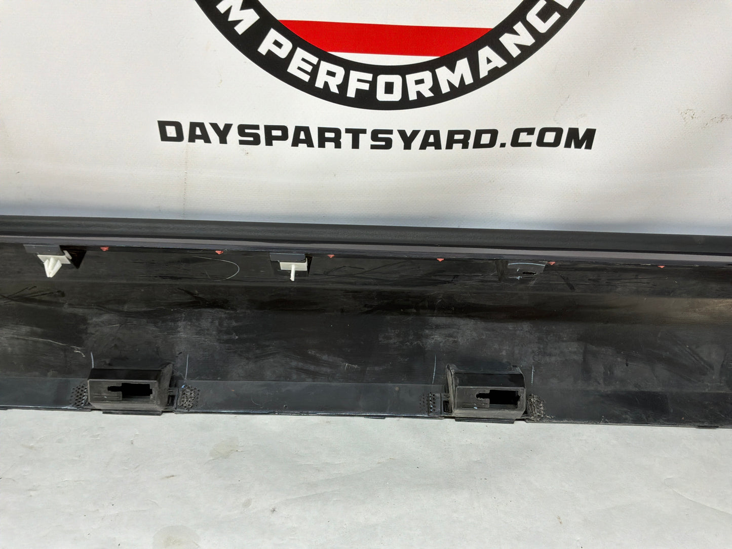 2014 Chevy Camaro SS LH Driver Rocker Molding Side Skirt Panel OEM