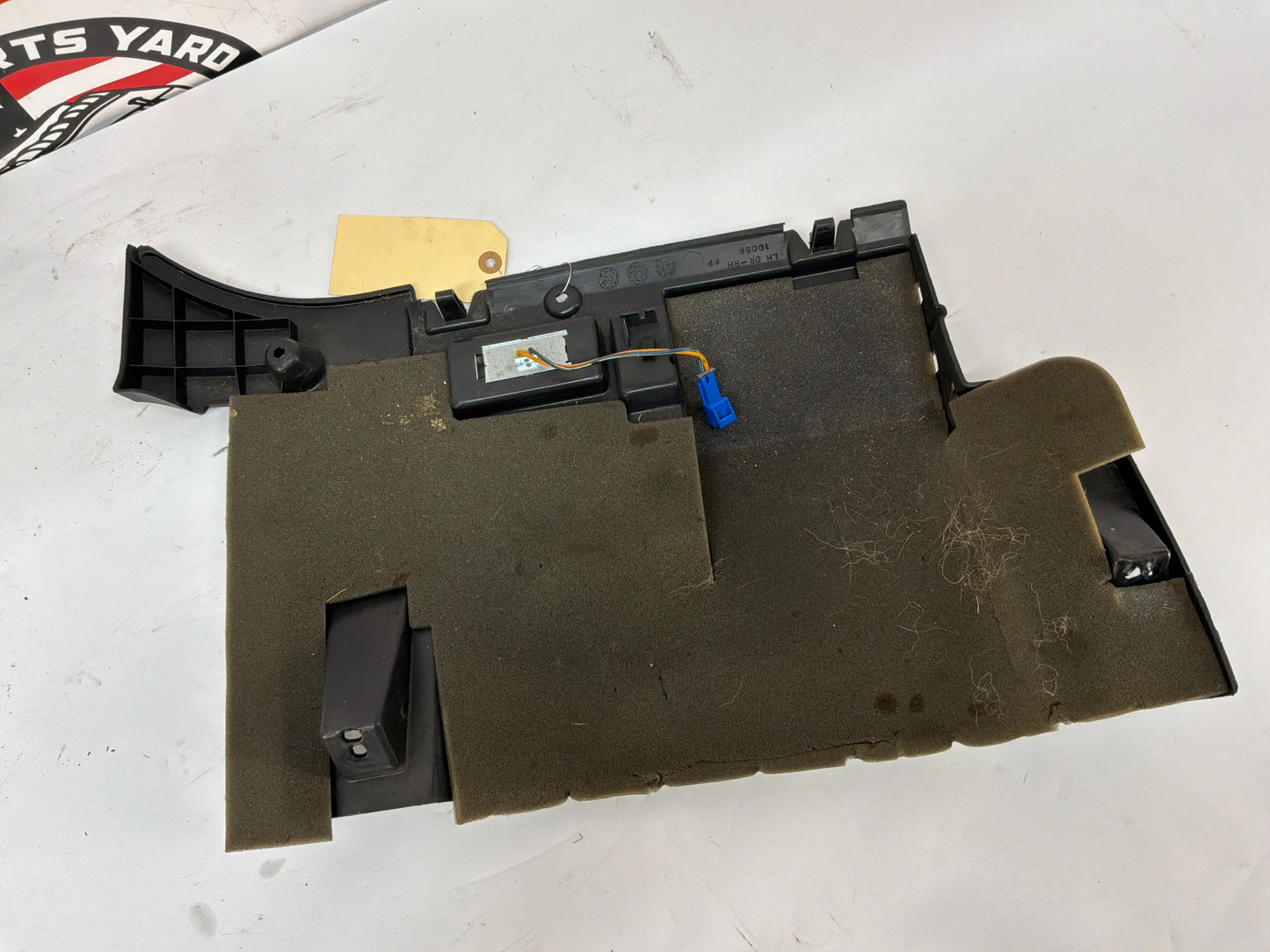 2006 Cadillac CTS-V LH Driver Lower Dash Instrument Panel Insulator Cover Trim OEM