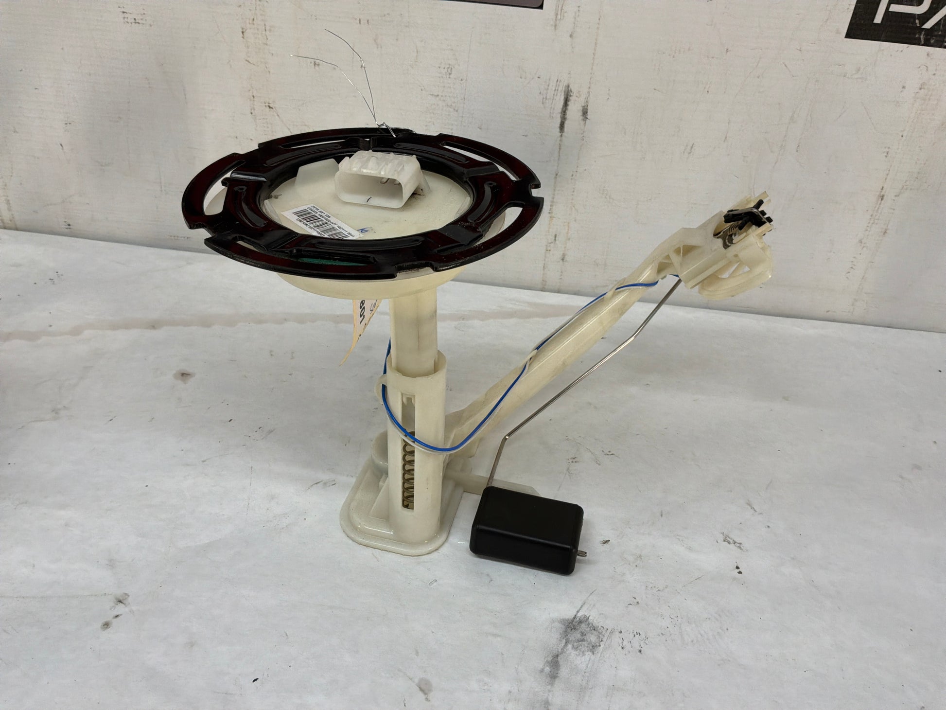 Fuel pump - Day's Parts Yard