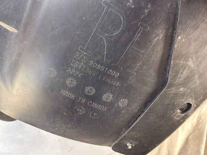 Rh front wheel liner - Day's Parts Yard