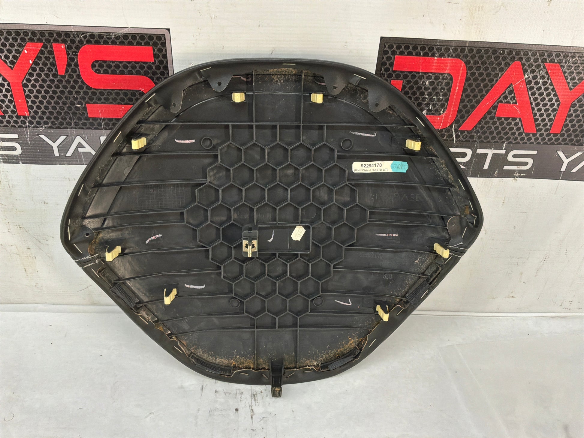 Hood cover - Day's Parts Yard