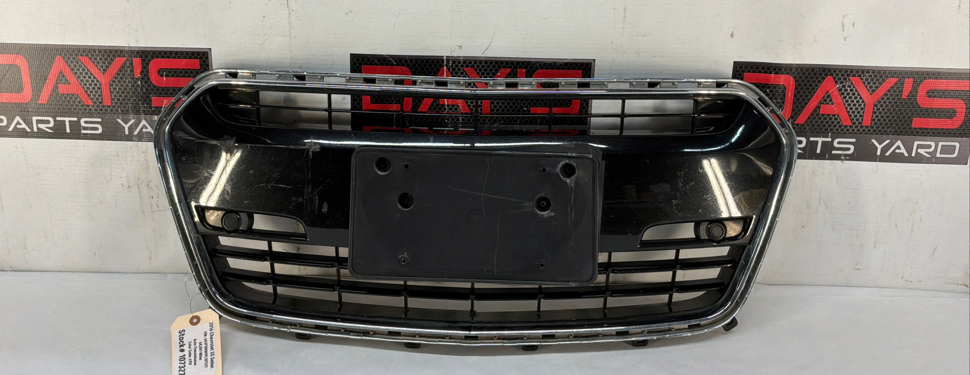 Front grille - Day's Parts Yard