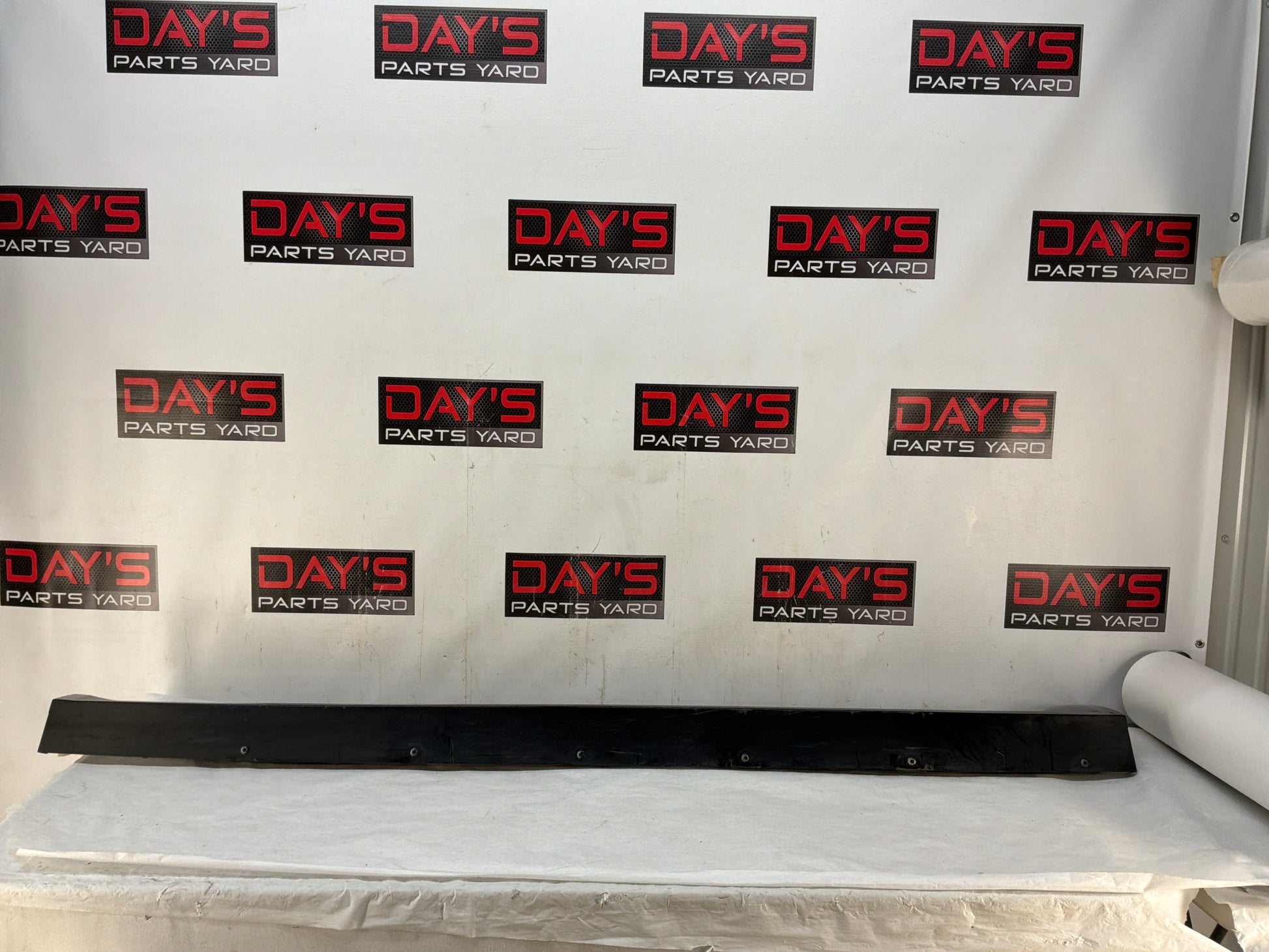 Rocker - Day's Parts Yard