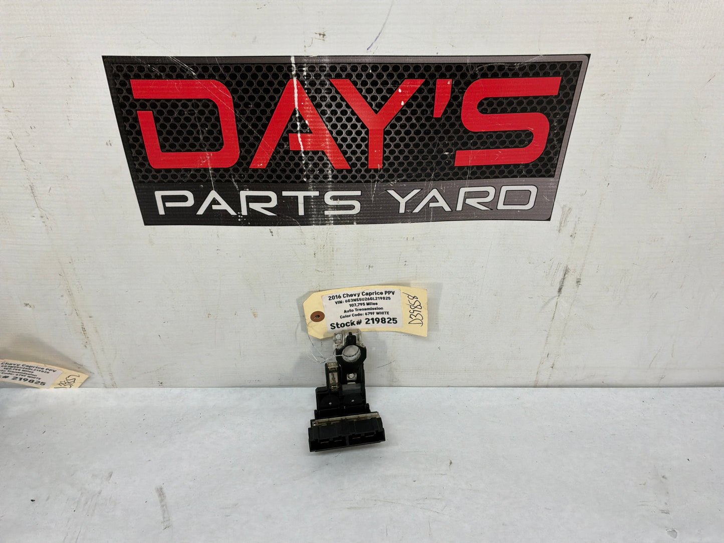 2016 Chevy Caprice PPV Positive Battery Electric Fuse Relay Junction OEM