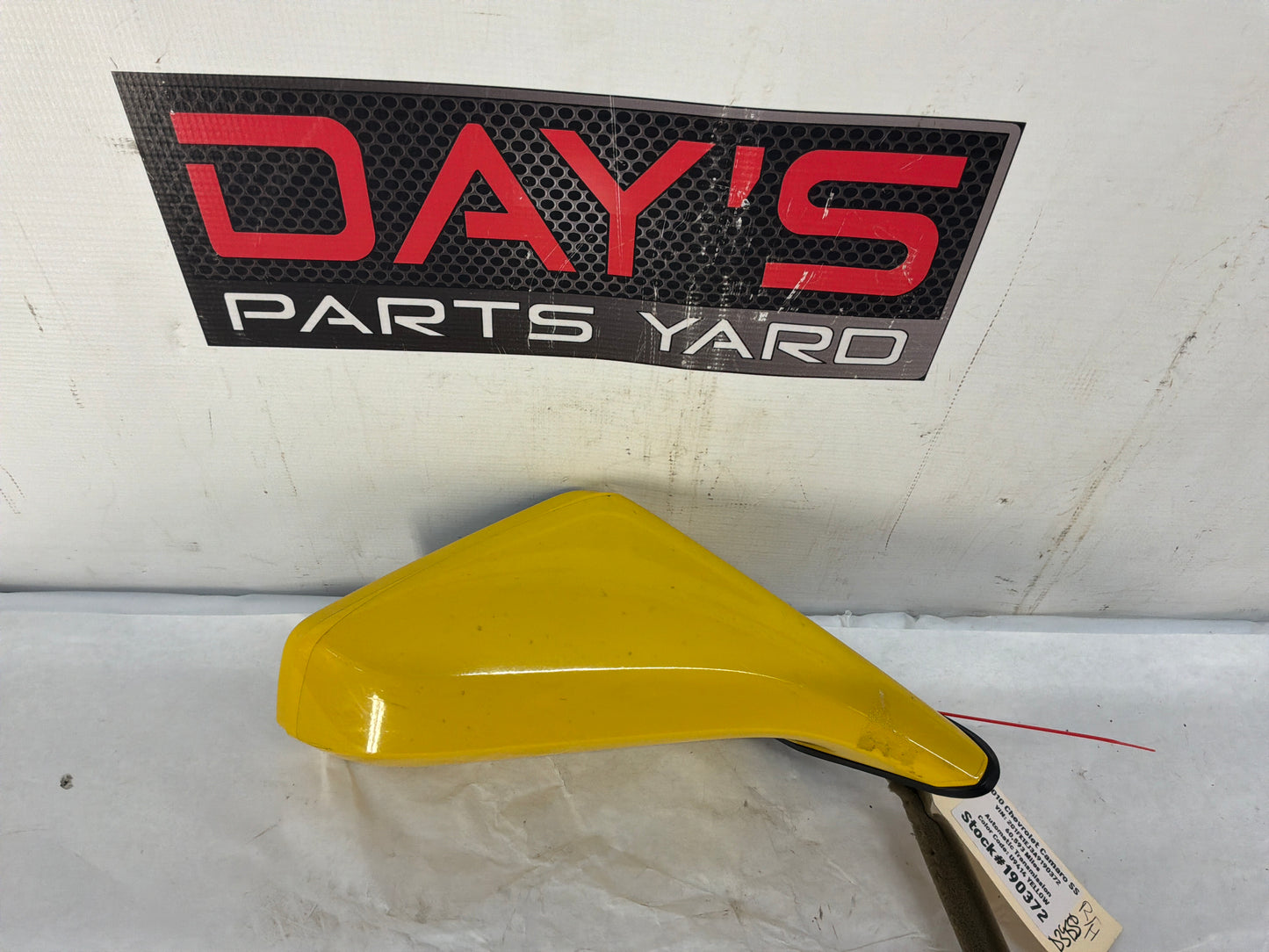 Rh side mirror - Day's Parts Yard