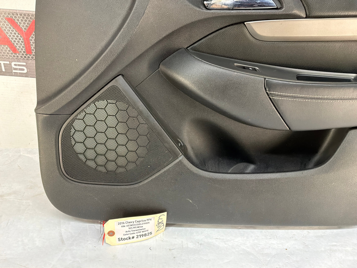 2016 Chevy Caprice PPV RH Passenger Front Interior Door Panel Trim OEM