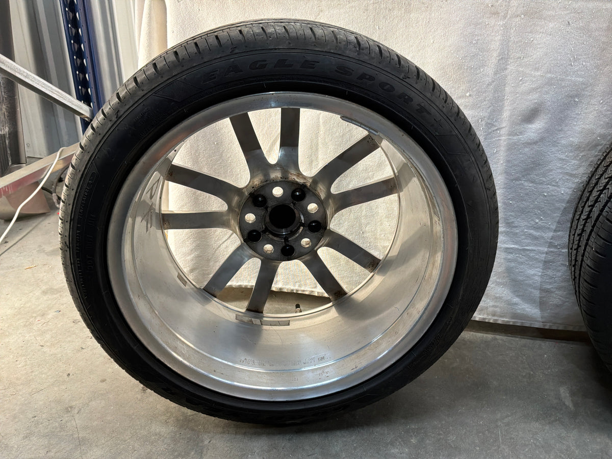 2014 Chevy SS Sedan Wheels Rim & Tires 19x8.5 & 19x9 275/35/19 245/40/19