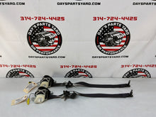 2015 Chevy Camaro SS 1LE RH & LH Front Seat Belts Seatbelts Retractors OEM