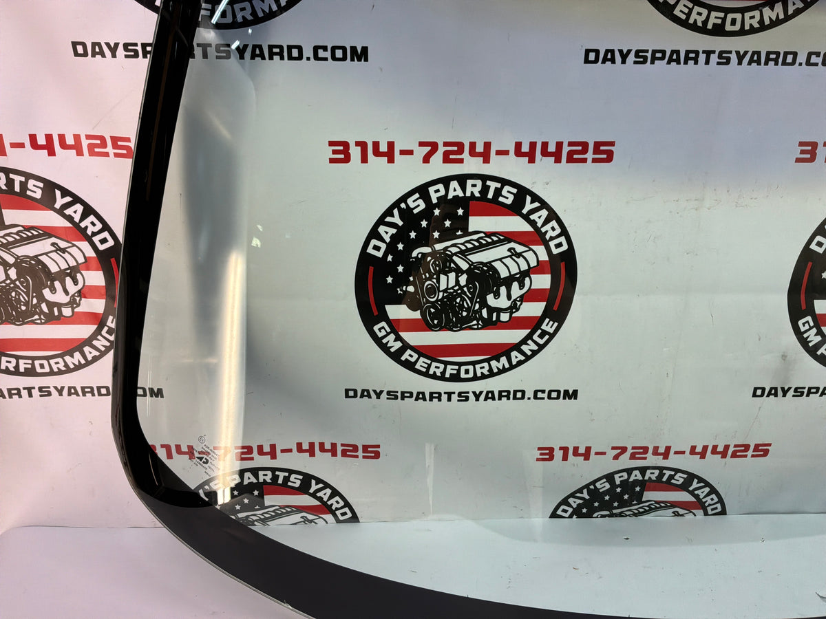 2002 Chevy C5 Corvette Front Windshiel Window Glass OEM LOCAL PICK UP ONLY