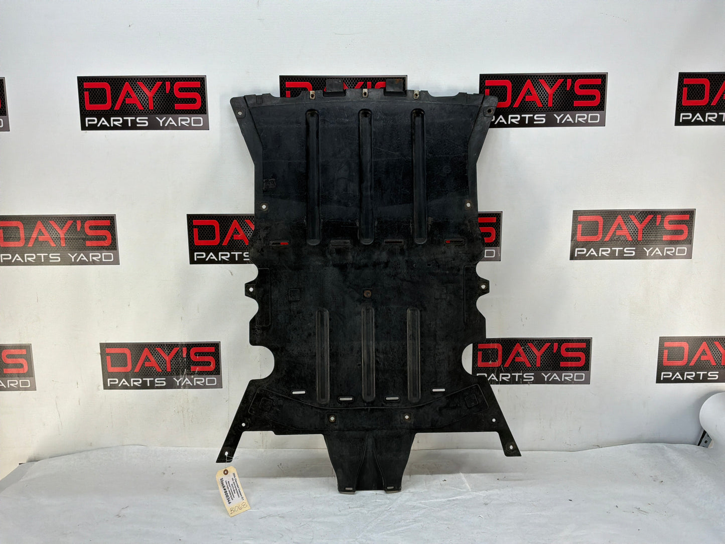 2014 Chevy Camaro ZL1 Front Bumper Lower Under Body Extension Air Dam Deflector Panel OEM