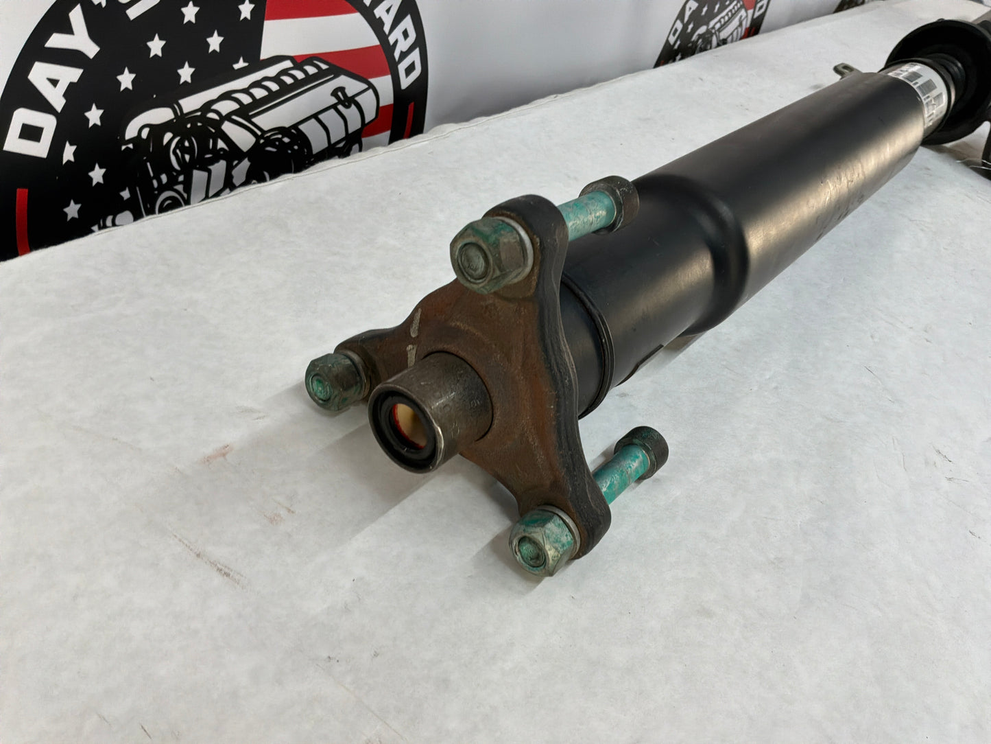 2013 Chevy Camaro 1LE Driveshaft Drive Propeller Shaft Line OEM