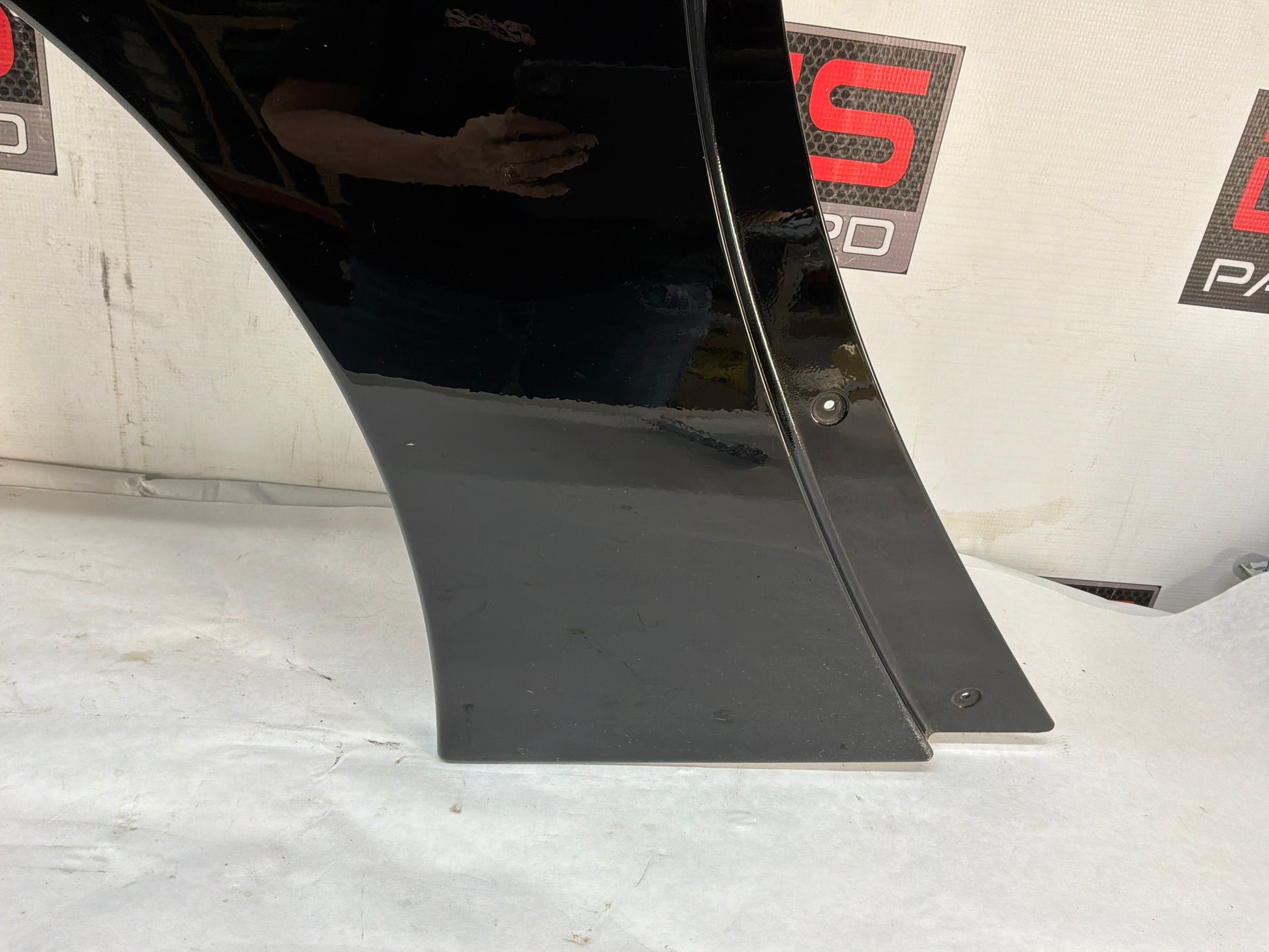 Front rh quarter panel - Day's Parts Yard