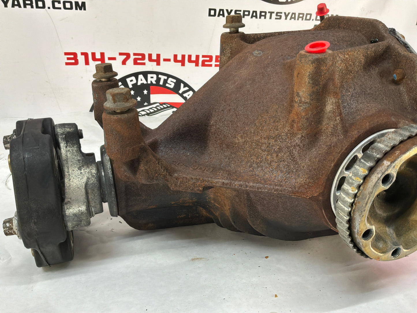 2005 Pontiac GTO Rear End Rearend Carrier Axle Differential 3.46 LSD OEM