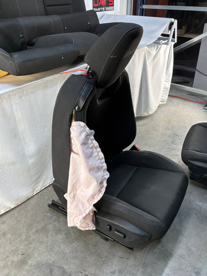2015 Chevrolet Camaro SS 1LE Seats Fronts and Rears Black Clothe OEM LOCAL PICK UP