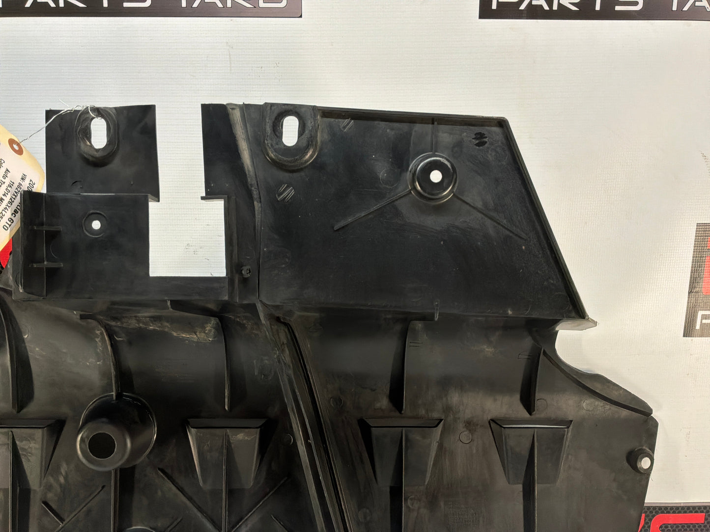2004 Pontiac GTO Rear Air Deflector Differential Center Lower Body Cover OEM