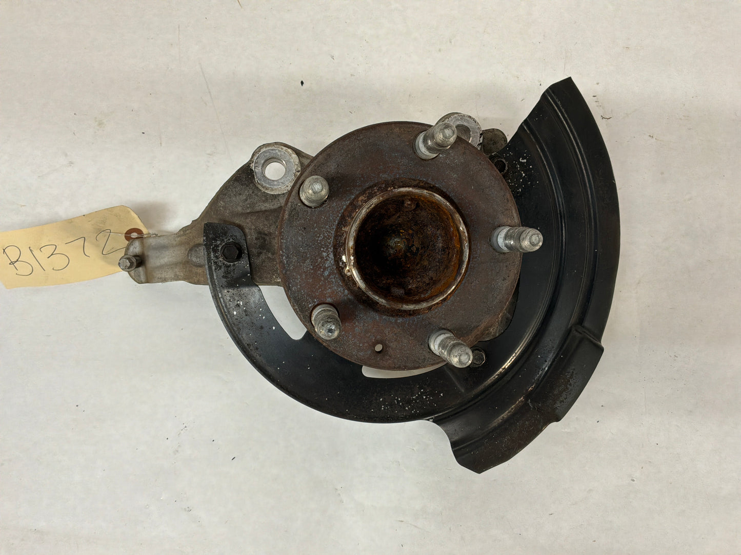2015 Chevy SS Sedan RH Passenger Front Suspension Spindle Knuckle Hub Assembly OEM