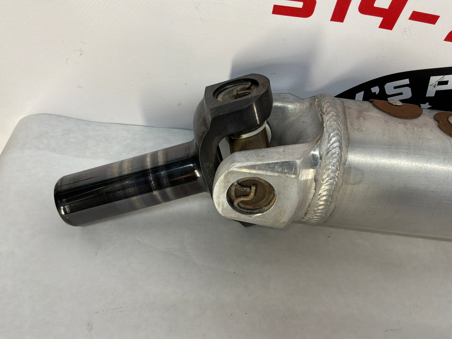 2005-2006 PONTIAC GTO 3.5” 1000HP 1-Piece Aluminum Driveshaft w/ Direct Fit Rear Flange