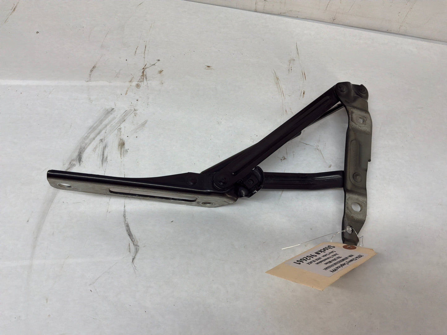 Trunk hinges - Day's Parts Yard