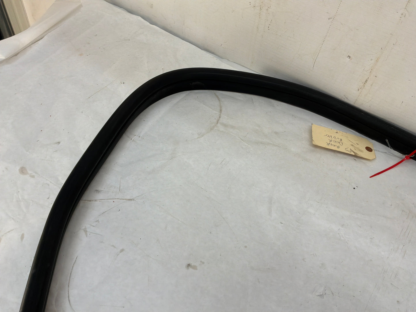2016 Chevy Caprice PPV RH Passenger Rear Door Weather Strip Rubber Seal OEM