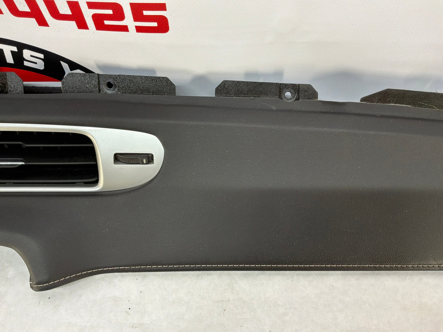 2013 Chevy Camaro 1LE Leather Dash Vent Trim Molding Panel Insert OEM