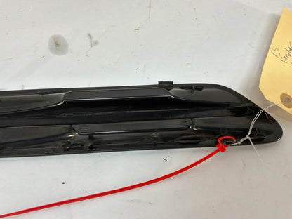 2014 Chevy Caprice PPV RH Passenger Front Fender Trim Marker Panel Cover OEM