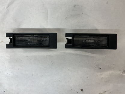 2015 Chevrolet Camaro SS 1LE License Plate Tag Lights RH & LH OEM