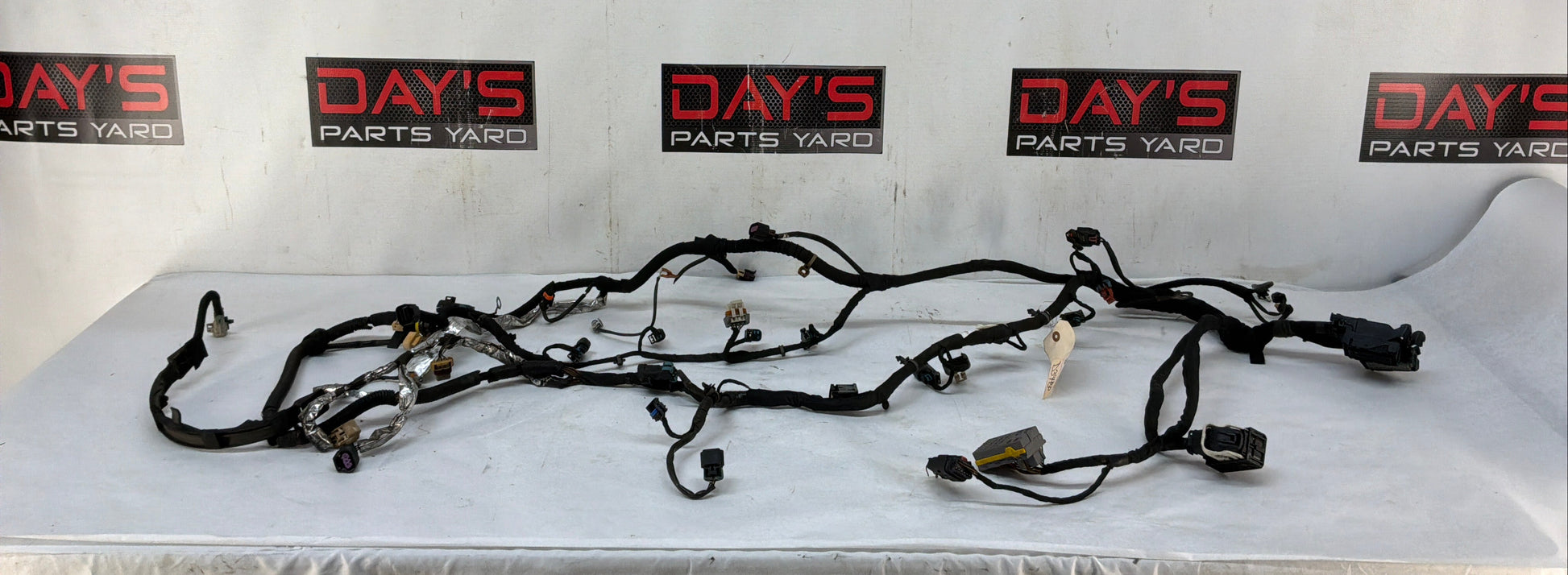 Engine transmission wire harness - Day's Parts Yard
