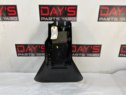 Center console - Day's Parts Yard