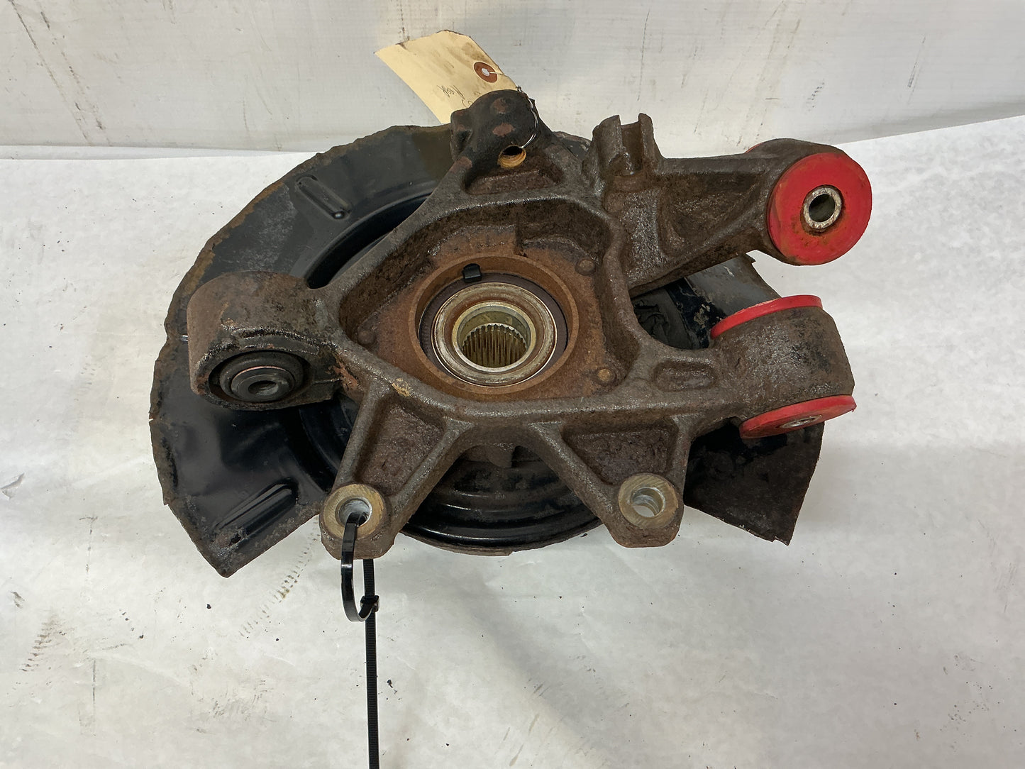 2008 Pontiac G8 GT LH Driver Rear Suspension Spindle Hub Knuckle OEM