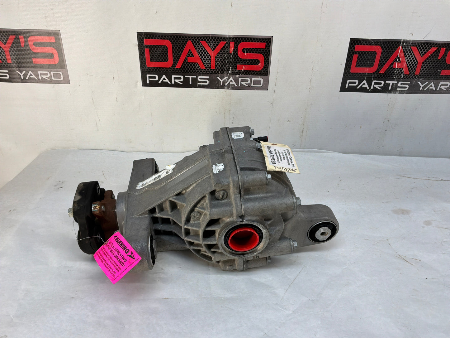 2016 Chevy Caprice PPV Rear End Rearend Carrier Differential 2.92 LSD OEM
