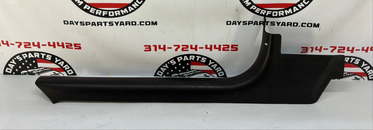 2002 Chevy Corvette Convertible LH Driver Interior Rocker Molding Kick Panel Plate Trim OEM