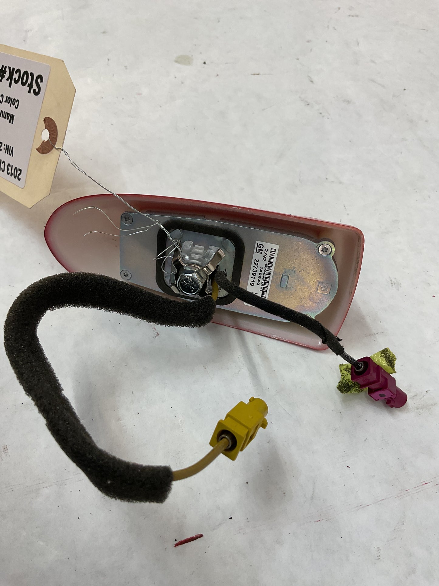 2013 Chevy Camaro 1LE Shark Fin Radio Antenna OEM