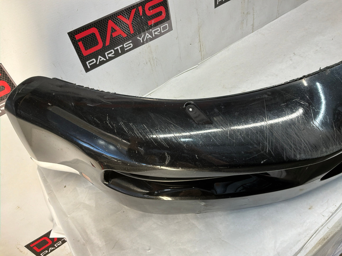 Rear bumper - Day's Parts Yard