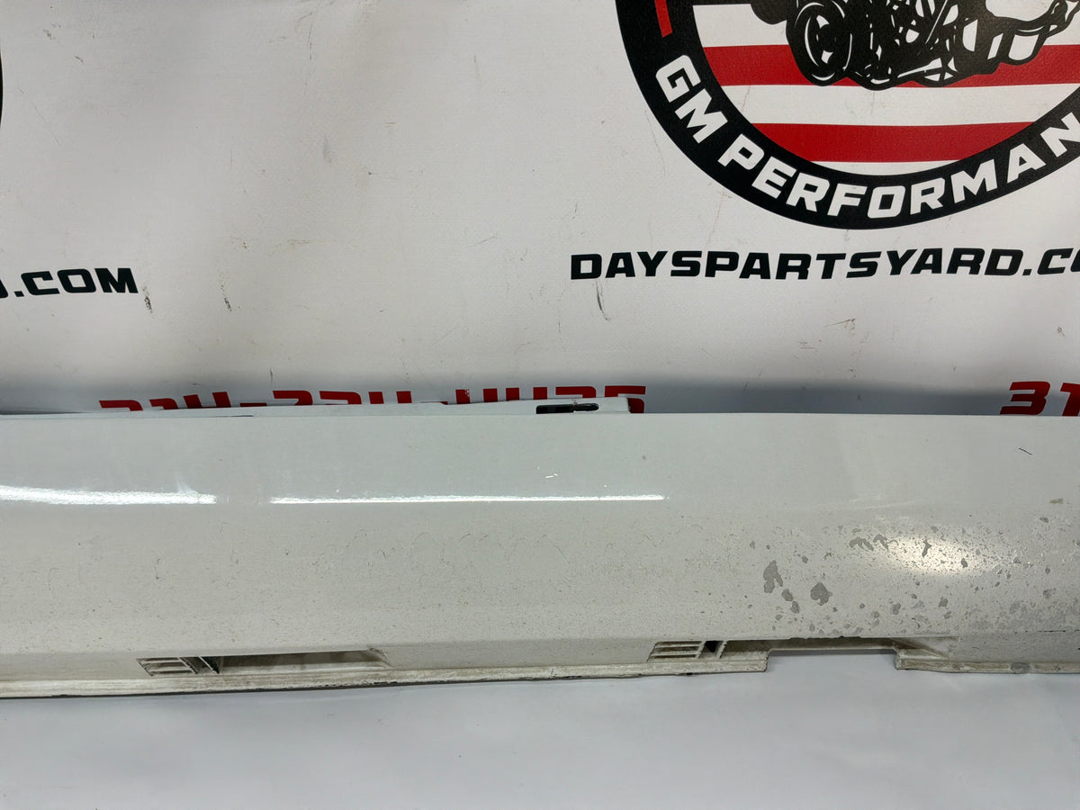 2014 Chevy Caprice PPV H Passenger Rocker Molding Side Skirt Panel Trim Molding OEM