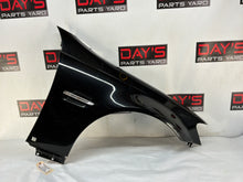 Rh fender - Day's Parts Yard