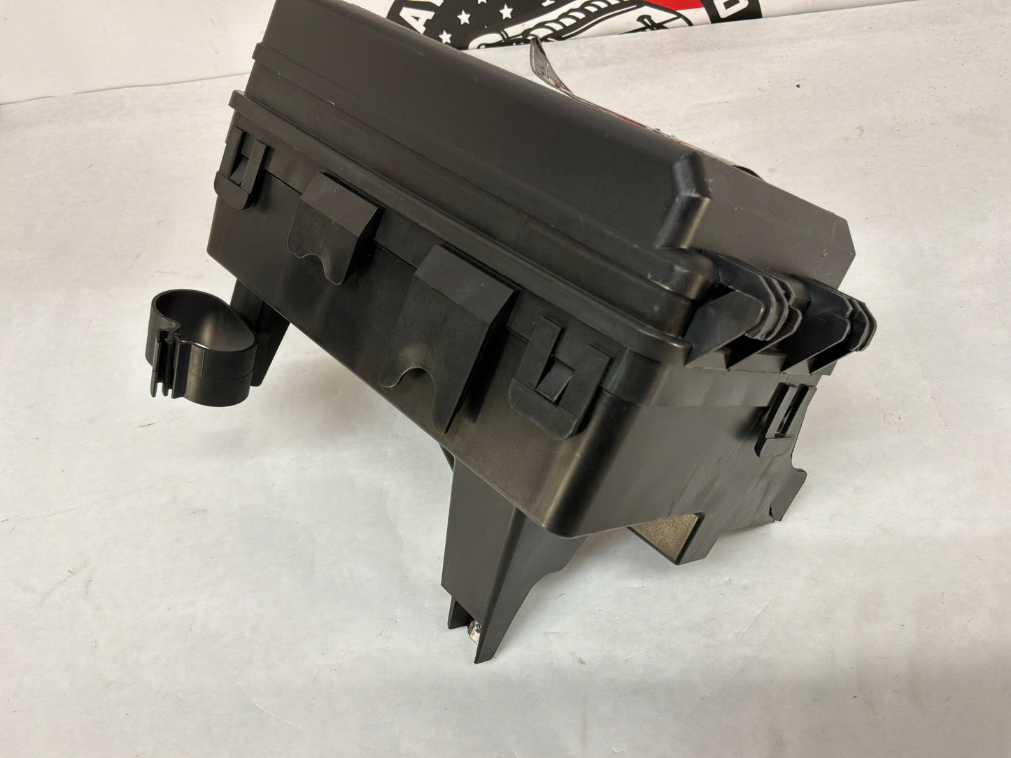 2007 C6 Corvette Convertible Under Hood Fuse Relay Wire Harness Junction Box Block OEM