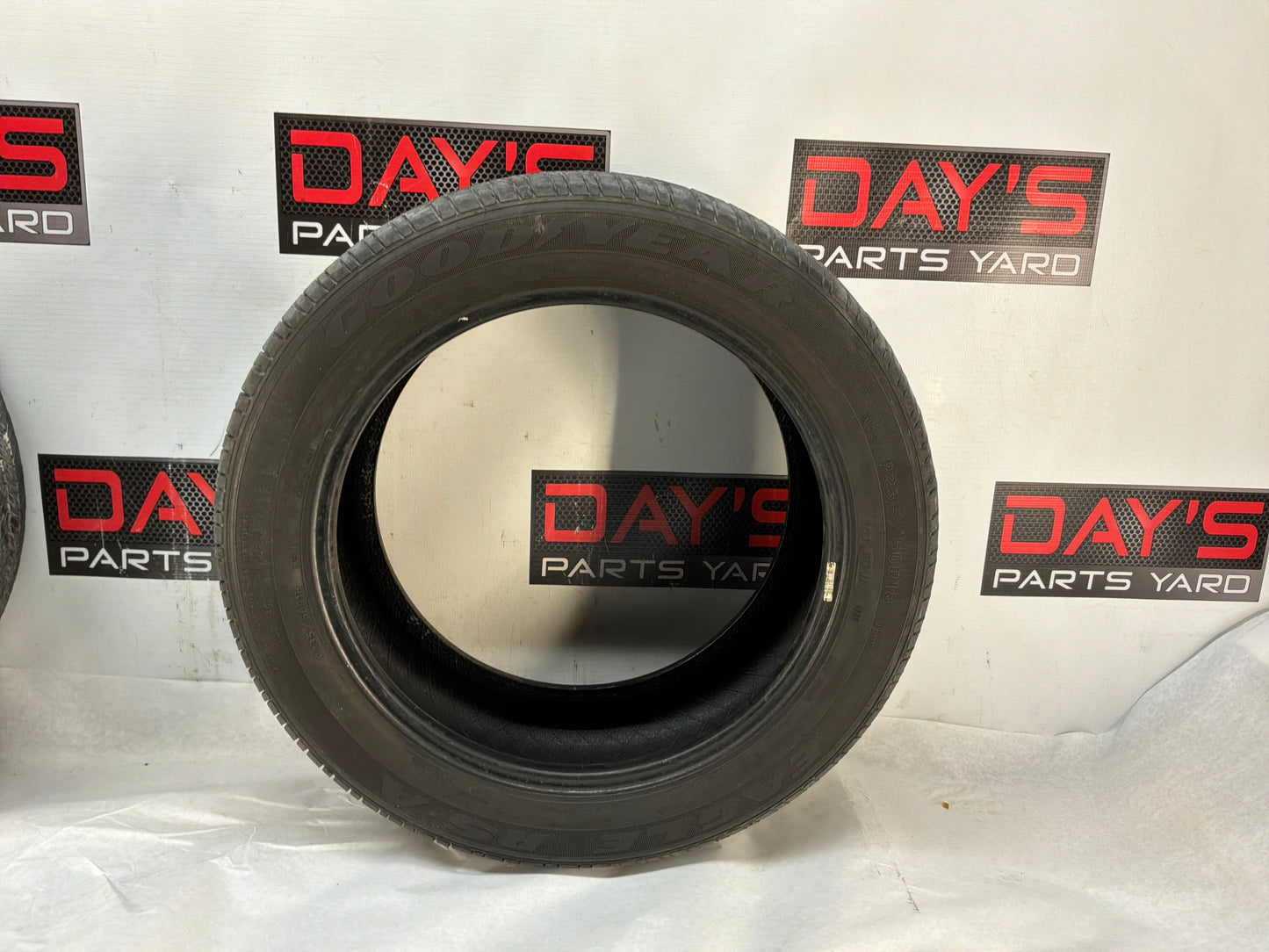 Tire set - Day's Parts Yard