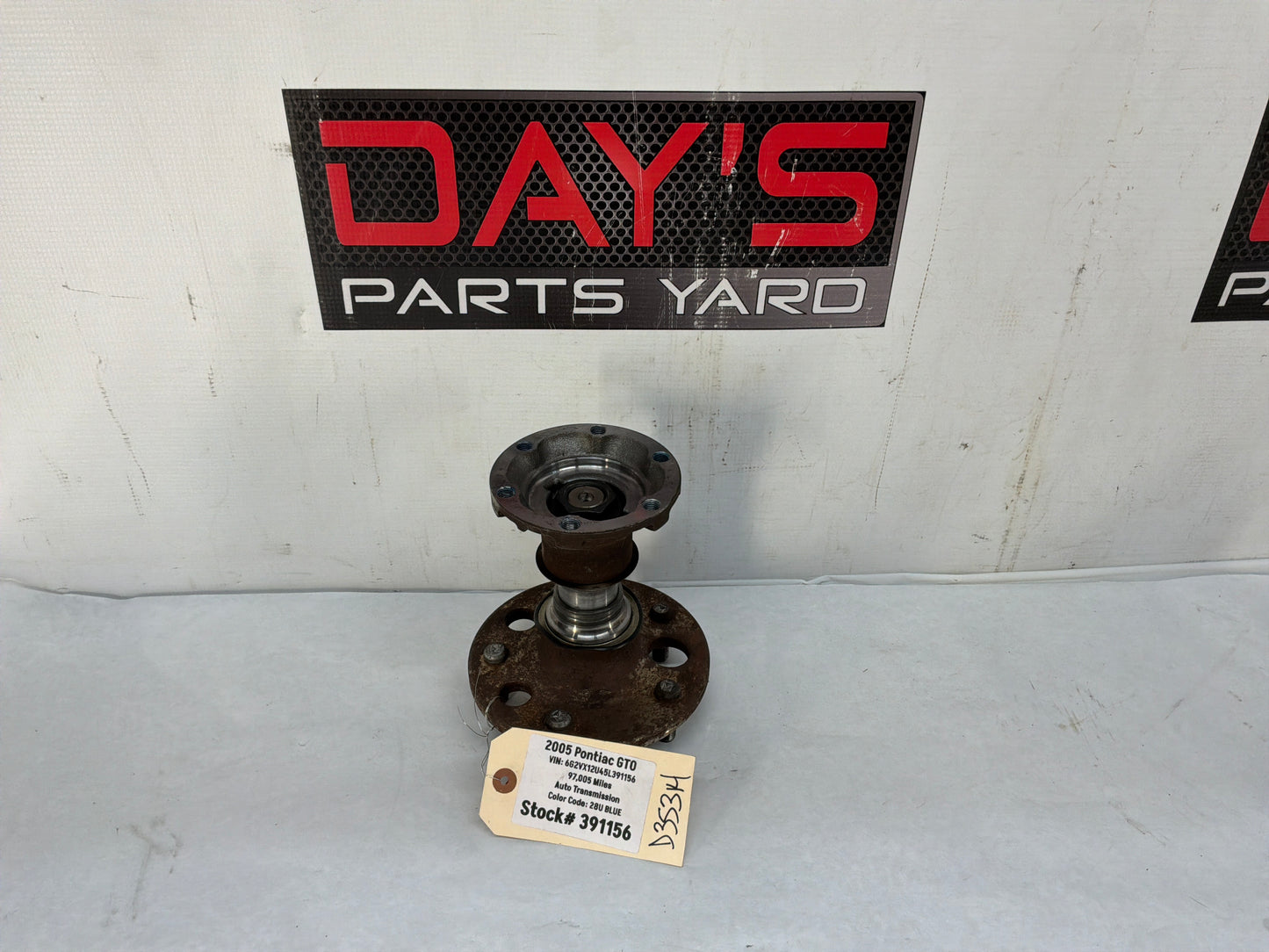 Lh hub - Day's Parts Yard