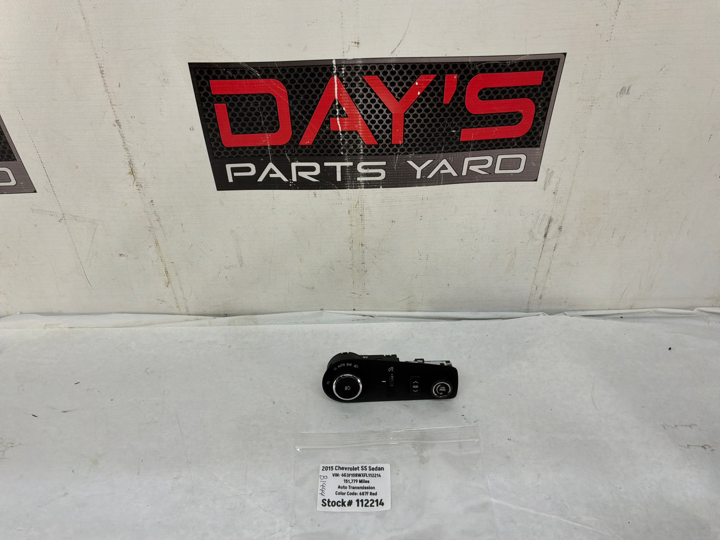 2015 Chevy SS Sedan Headlight Lamp Light Switch w/ Trim Plate OEM