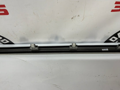 2008 Pontiac G8 GT LH & RH Silver Dash Trim Accent Applique Panel OEM