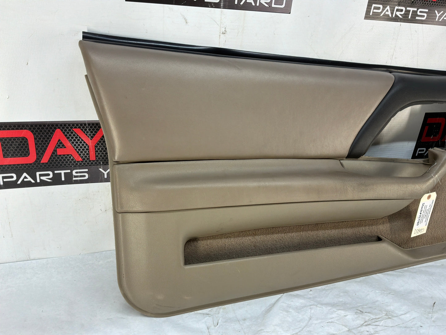 Lh front door panel - Day's Parts Yard