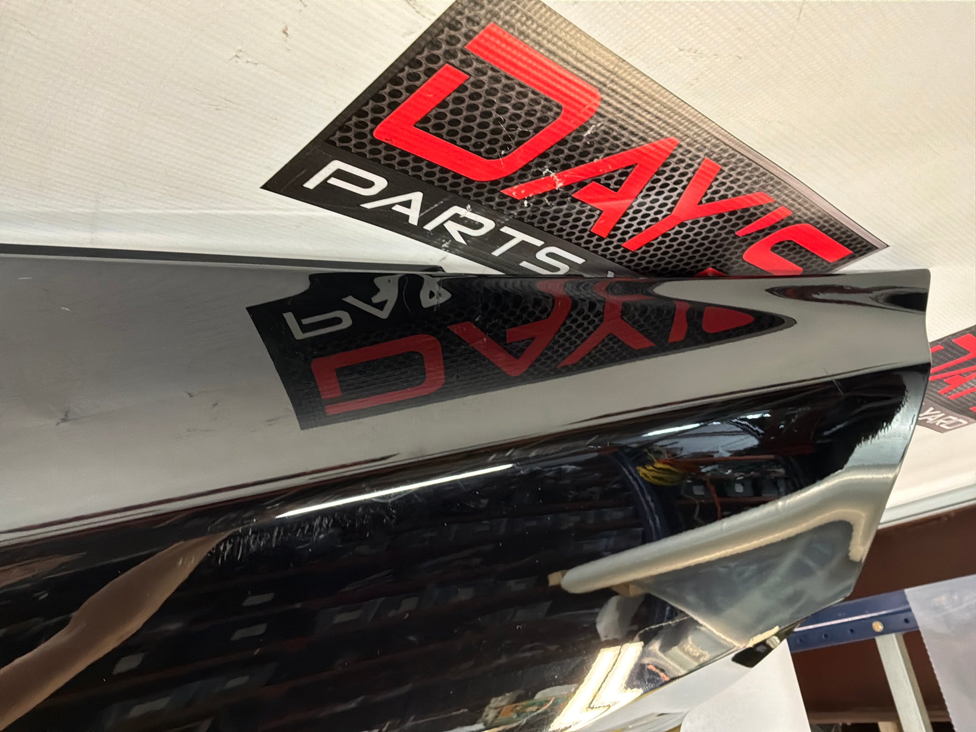 Lh front fender - Day's Parts Yard