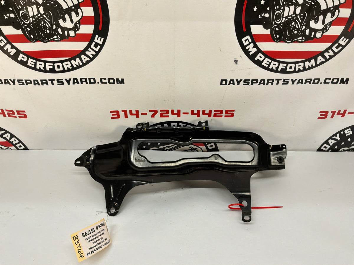2015 Chevy Camaro SS 1LE RH Passenger Taillight Tail Light Mounting Bracket Frame Brace OEM