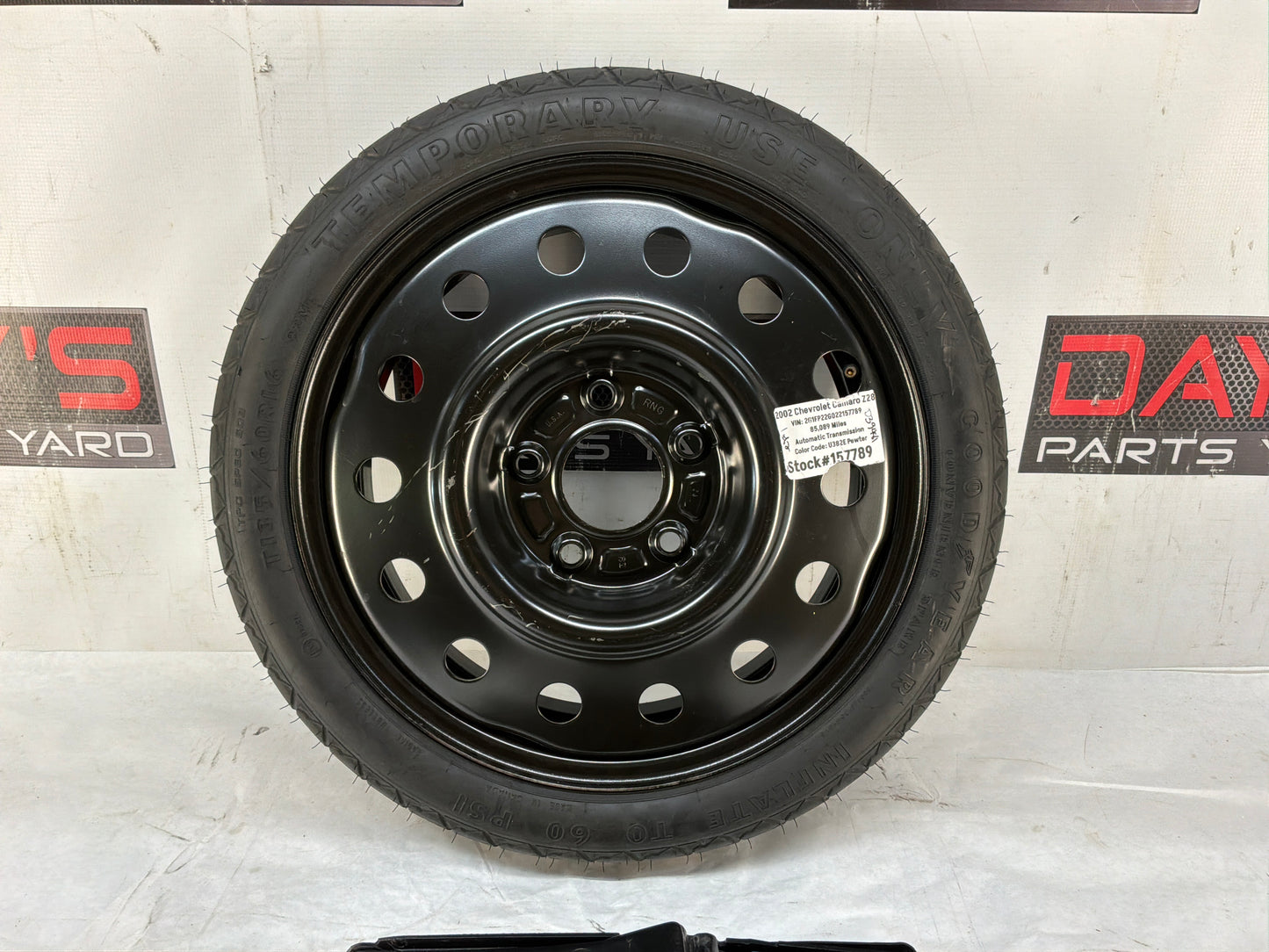 Spare tire w Jack kit - Day's Parts Yard