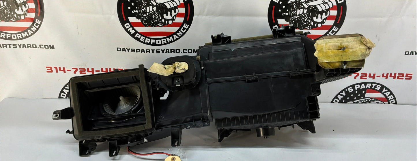 2011 Chevy Camaro SS HVAC Heater AC Housing Box Blower Motor Assembly OEM
